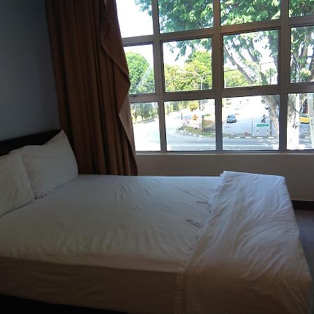 Starview Hotel Lumut Exterior photo
