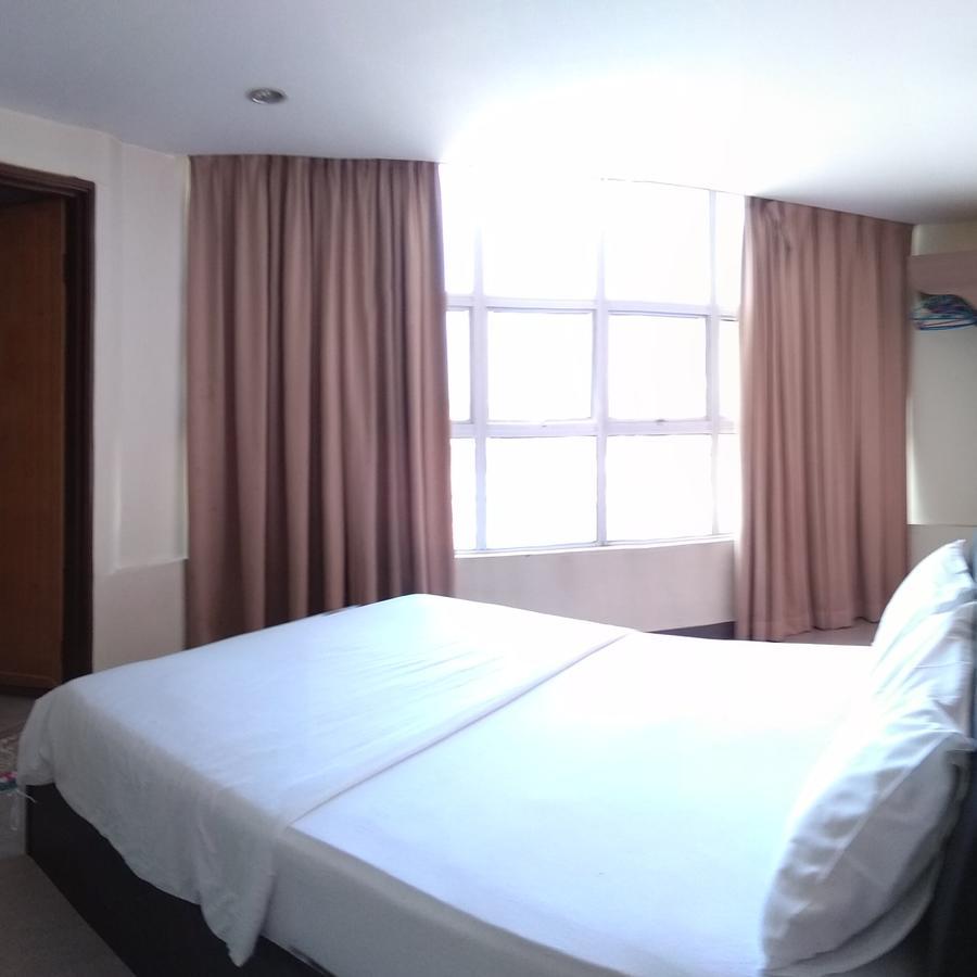 Starview Hotel Lumut Exterior photo